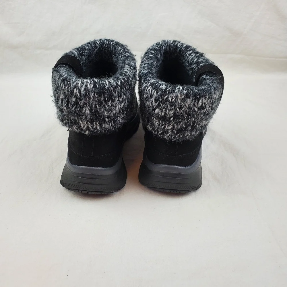 Skechers relaxed fit